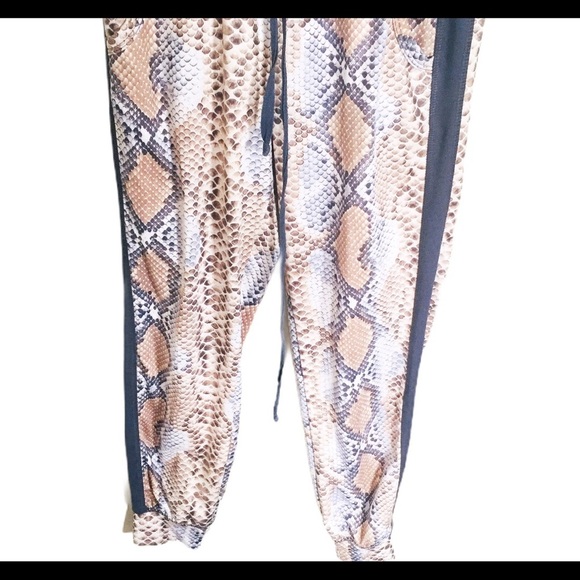 PRISMSPORT Python Crop Length Track Pants/Joggers With Pockets Beige Size XS - Picture 6 of 9